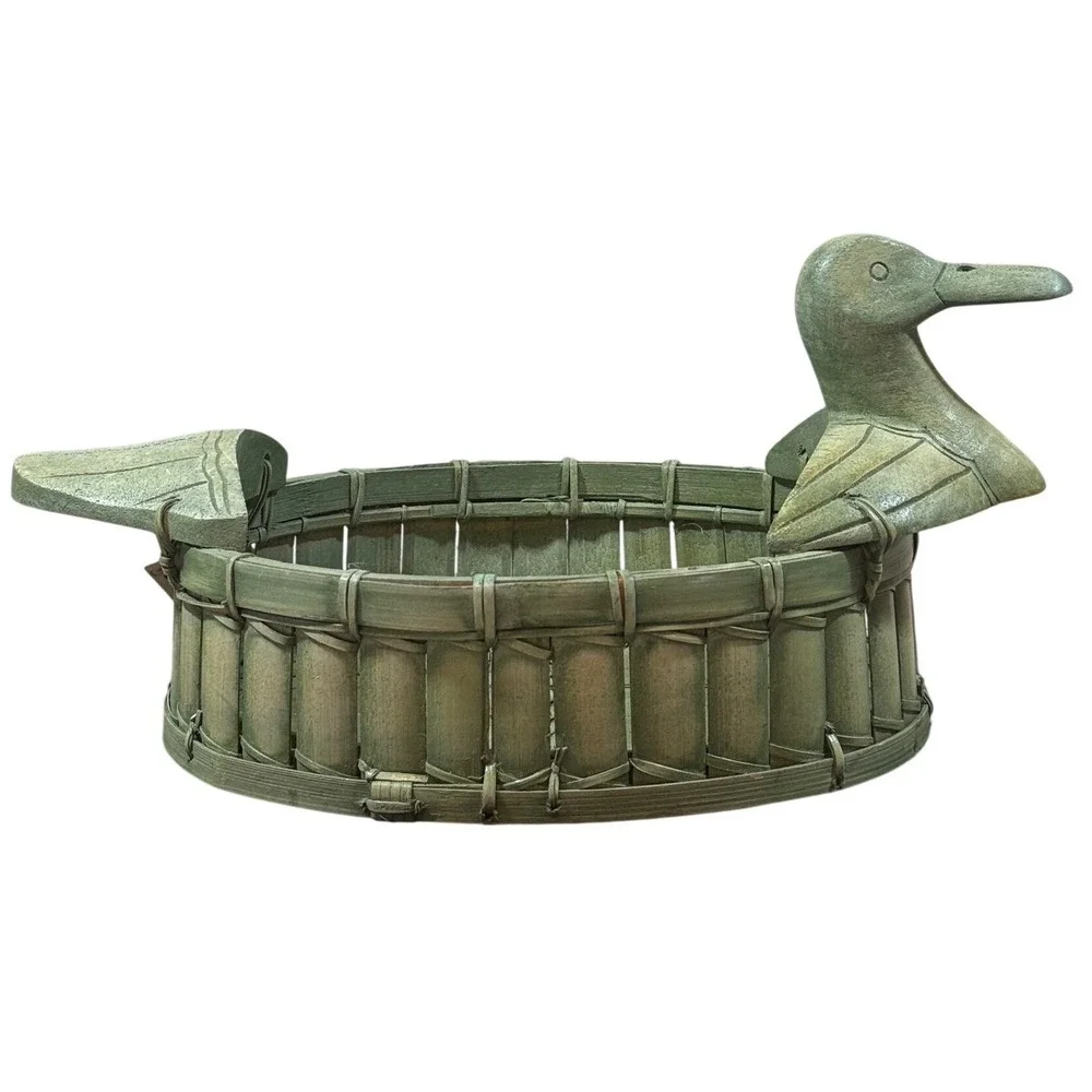 VTG Green Toyongan Duck Tray Bamboo Rattan Basket Hand Carved Duck Finial